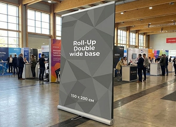 Ролл Ап двойной с широкой стойкой