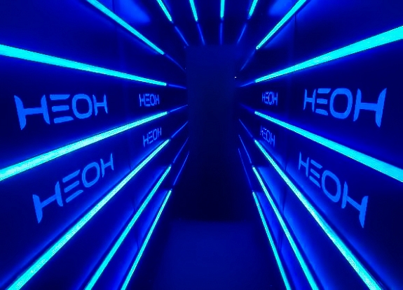 Фотозона "Неоновый туннель"