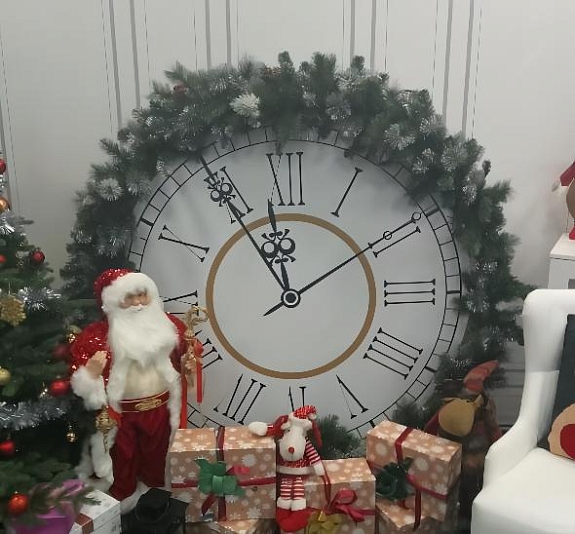 картинка Фотозона "Новогодние часы" от компании Рент-Бери