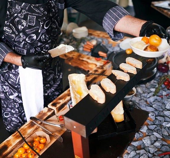 картинка Раклет бар от компании Рент-Бери