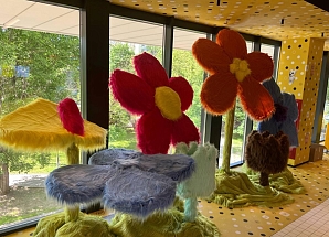 Фотозона Пушистые цветы