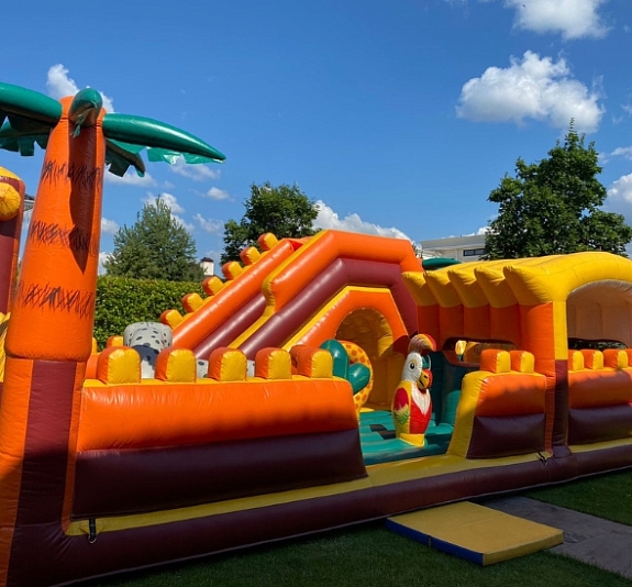 Батут с горкой "Джунгли" рис 2