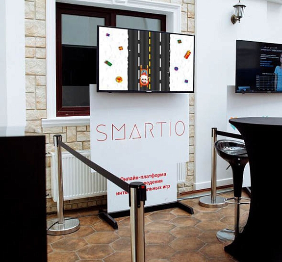 картинка Дед Морозы на гонках от компании Рент-Бери