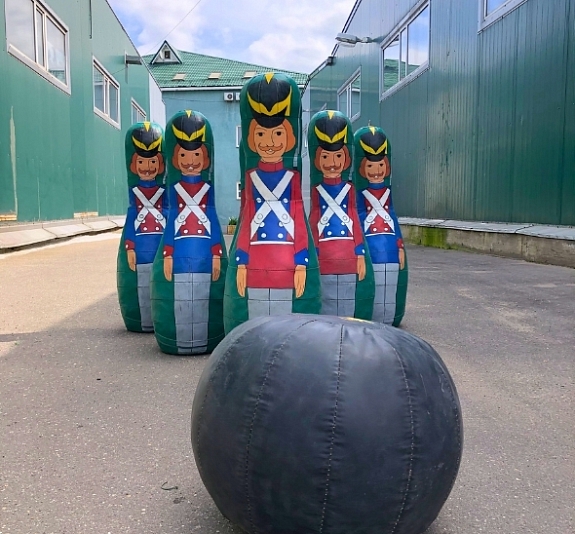 картинка Боулинг "Гусары" от компании Рент-Бери