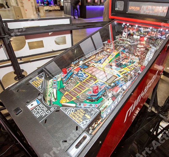 картинка Новогодний Пинбол от компании Рент-Бери