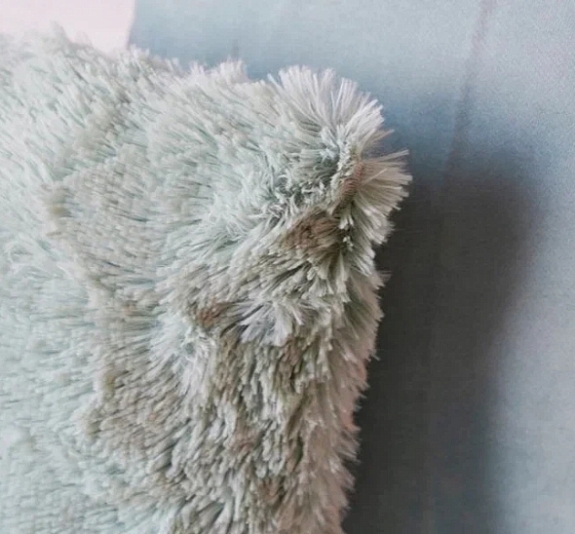 Декоративная подушка с мягким ворсом рис 3