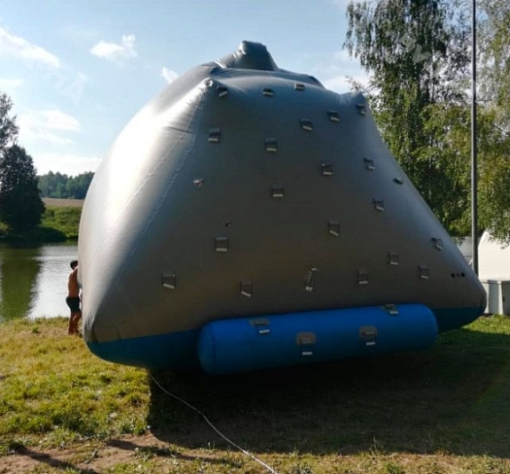 Водный аттракцион «Айсберг» рис 1