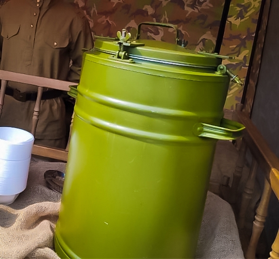картинка Термос армейский 20 л от компании Рент-Бери