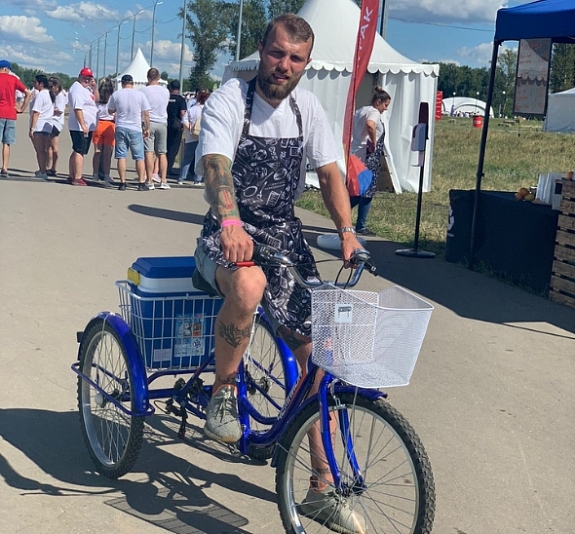 Велосипед с мороженым рис 1