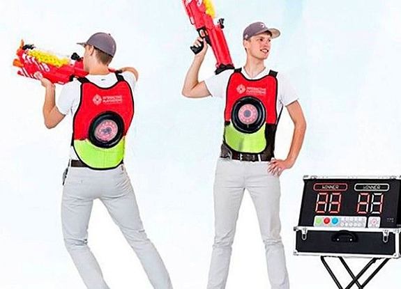 Бой нерфами