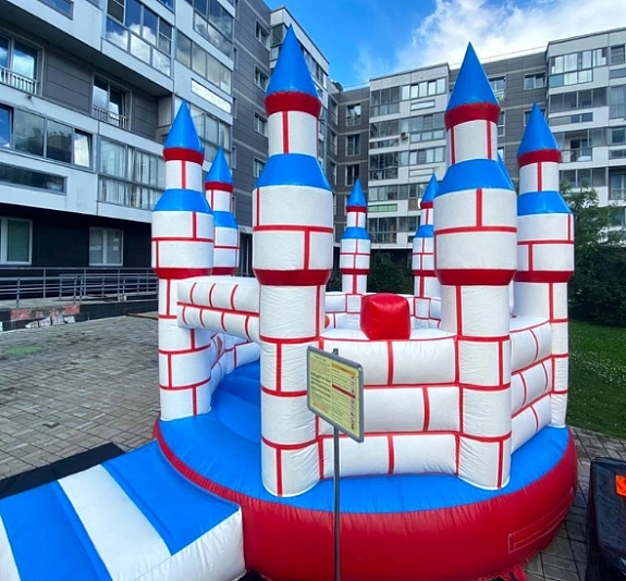 Батут "Замок Принцессы" рис 4