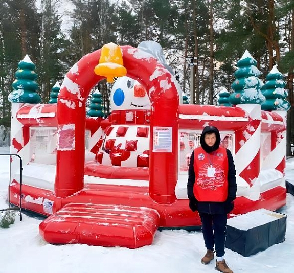 картинка Батут "Веселый снеговик" от компании Рент-Бери