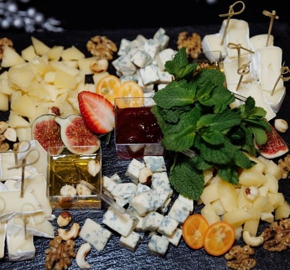 картинка Фуршет, вэлком и анимационные станции от компании Рент-Бери