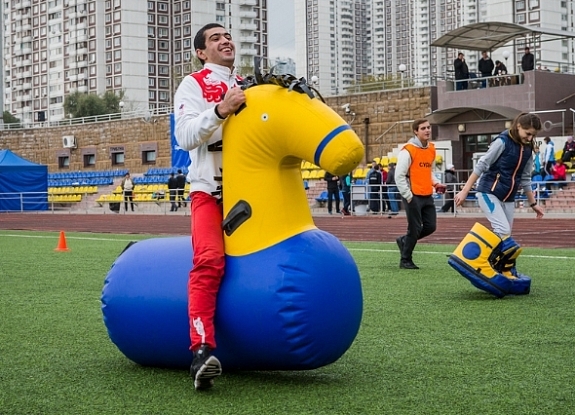 картинка Конь надувной от компании Рент-Бери