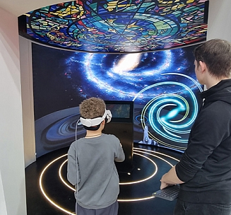 VR «образовательный планетарий»