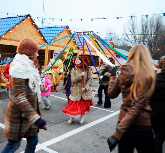 картинка Забава "Ленточная карусель" от компании Рент-Бери