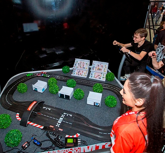 картинка Военные Гонки на Велотренажерах от компании Рент-Бери