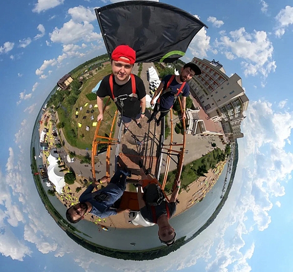 Фотозона на высоте «Little planet» рис 1