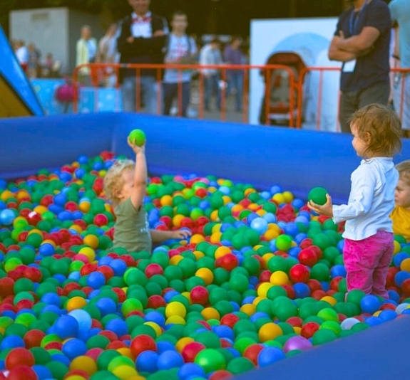 Сухой бассейн "Квадратный" рис 1