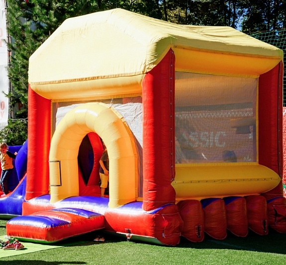 Батут с горкой "Модульный" рис 1