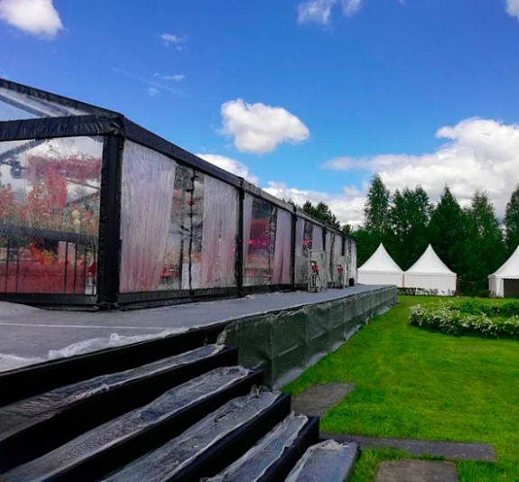 картинка Шатер павильон черный остекленный 10х15 от компании Рент-Бери