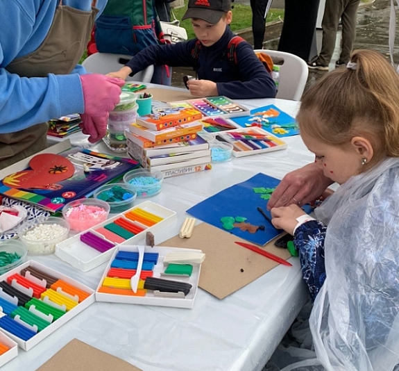 Мастер-класс «Картина из пластилина» рис 1