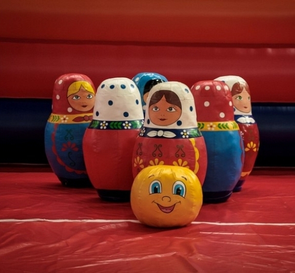 картинка Боулинг Матрешки от компании Рент-Бери