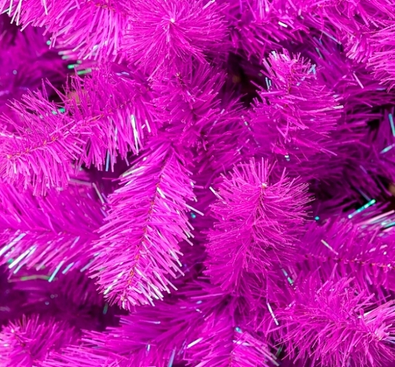 картинка Ёлка искусственная фиолетовая 240 см от компании Рент-Бери