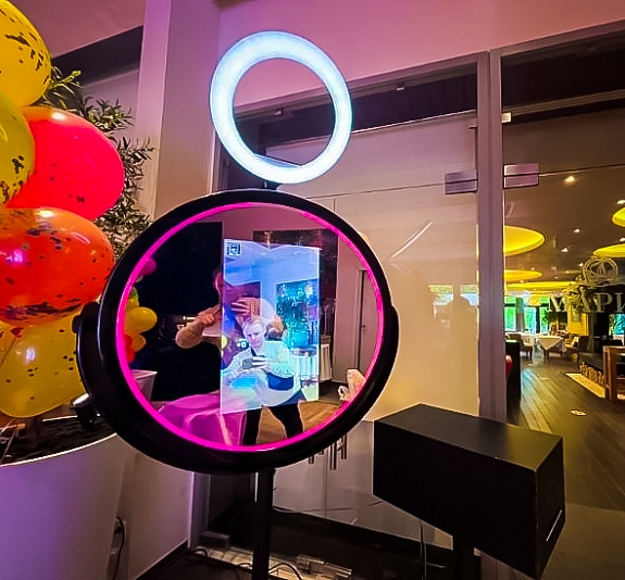 картинка Селфи-зеркало круглое от компании Рент-Бери