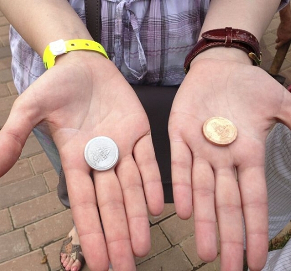 Аттракцион Чеканка монет рис 4