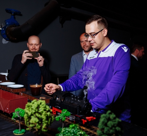 Кейтеринг подача Поезд рис 4