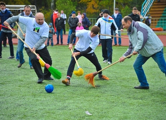 картинка Хоккей с метлами от компании Рент-Бери