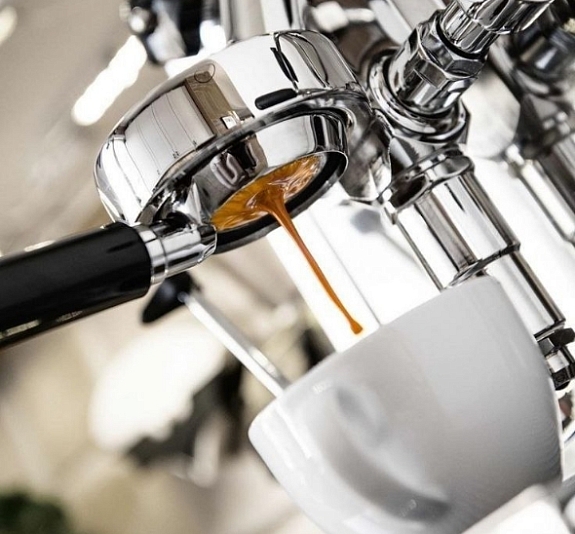 Кофеварка 0,85 кВт чёрная рис 3