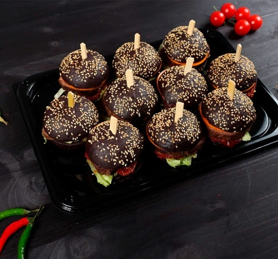 Мини бургер с говяжьей котлетой рис 1