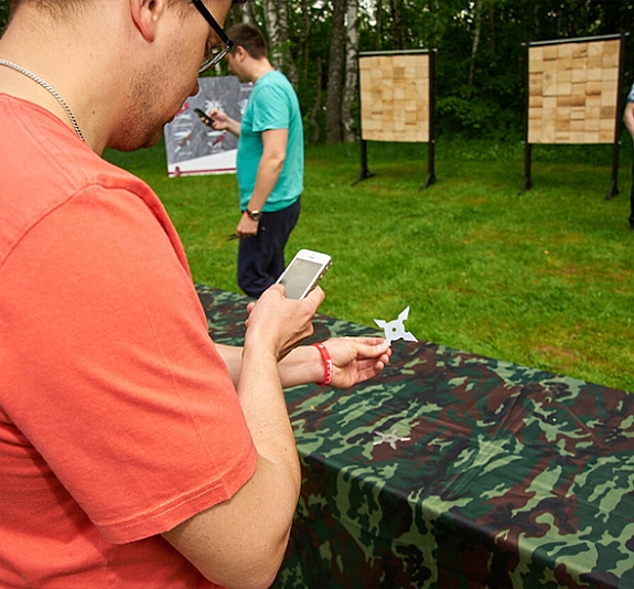 Метание сюрикенов рис 1