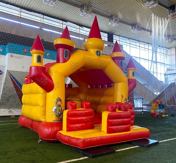 Батут замок "Бастион" рис 3