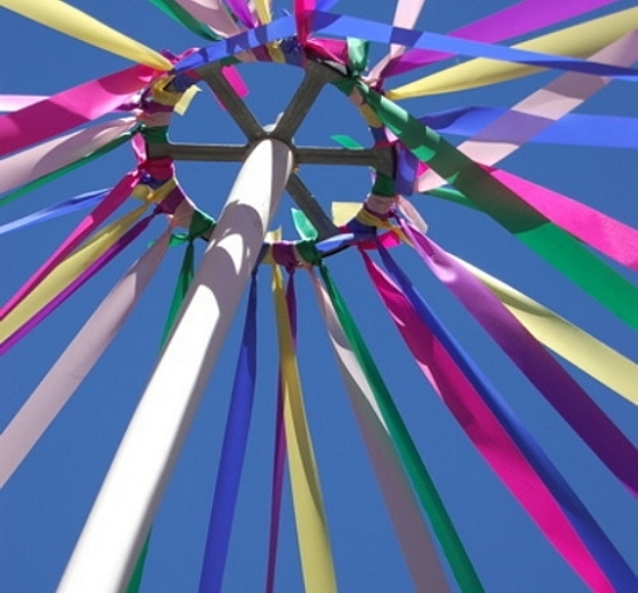 картинка Забава "Ленточная карусель" от компании Рент-Бери