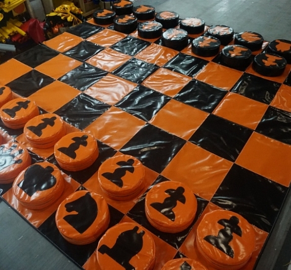 картинка Гигантские шахматы от компании Рент-Бери