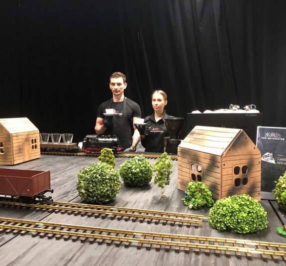 Кейтеринг подача Поезд рис 3