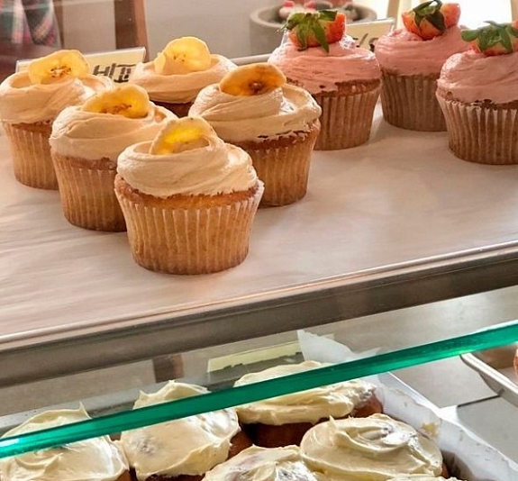 Витрина кондитерская рис 3