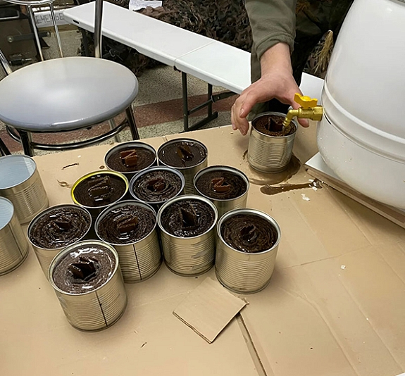 Мастер-класс Окопная блиндажная свеча рис 1