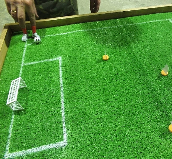 Футбол на пальцах рис 7