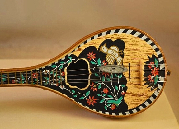 Мастер-класс «Роспись балалаек»