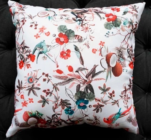 Декоративная подушка с фантазийным принтом рис 2