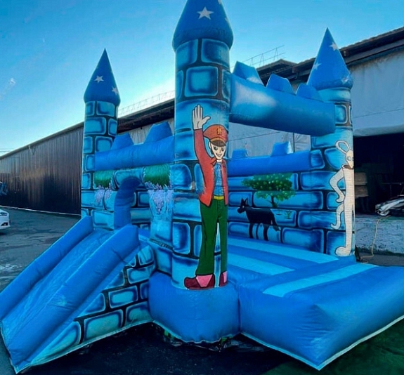 Батут замок "Космический" рис 2