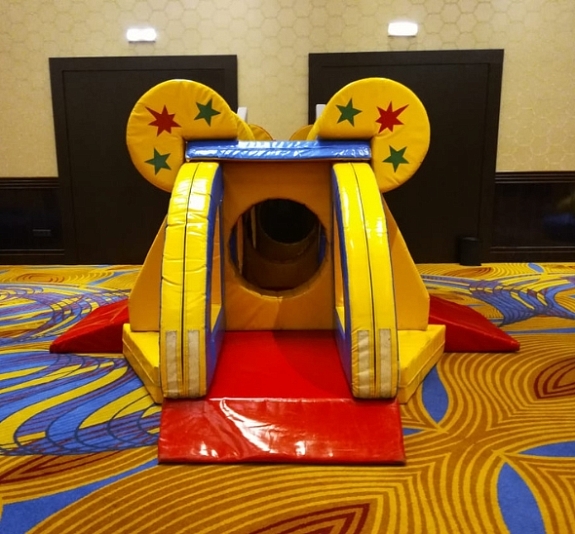 Батут головоломка "Звездолет" рис 1