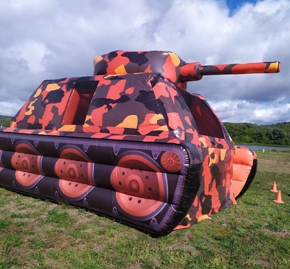 картинка Батут "Танк" от компании Рент-Бери