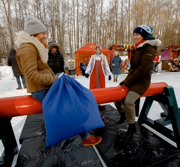 картинка Бой мешками на бревне от компании Рент-Бери