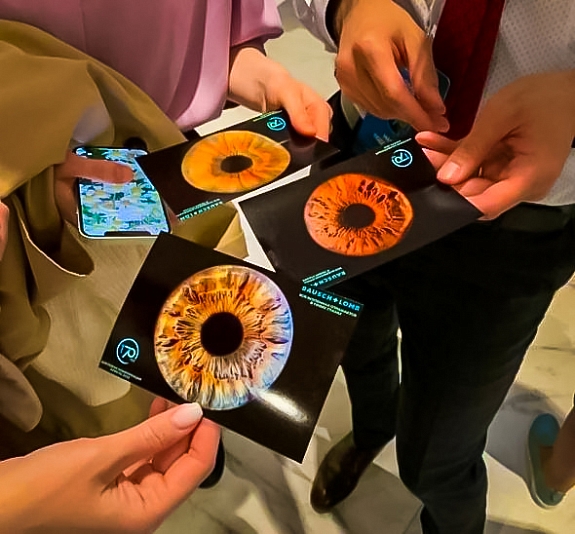 картинка Фотозона "Радужка глаза" от компании Рент-Бери