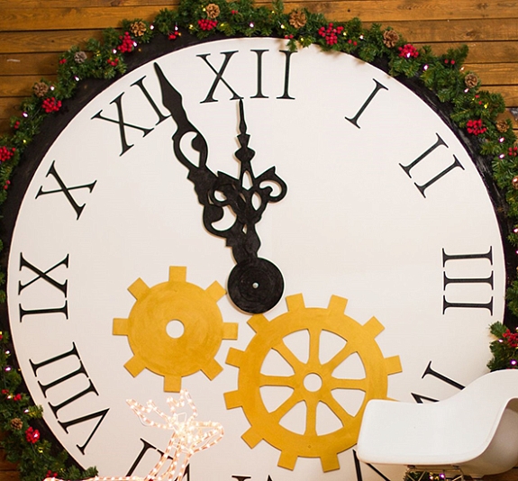 картинка Фотозона "Новогодние часы" от компании Рент-Бери